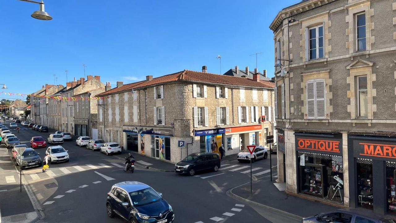 La Mimi, Grand T2 Hyper Centre Ville Fontenay-le-Comte Eksteriør billede